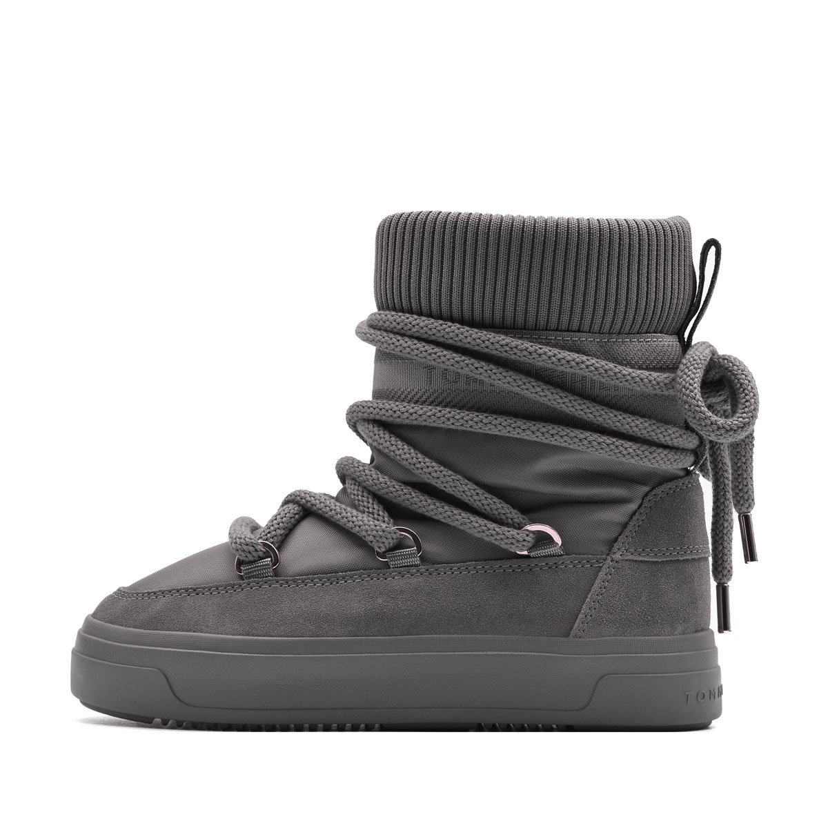 Дамски апрески Tommy Hilfiger Tommytech Logotape Snowboot Warm FW0FW08998PQ8 Tommy Hilfiger Tommytech Logotape Snowboot Warm Дамски апрески FW0FW08998PQ8