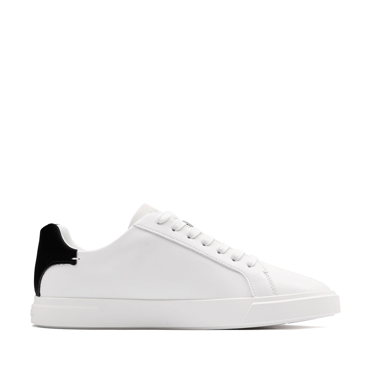 Calvin Klein Low Pro Cups Leather ML Дамски кецове HW0HW0314601W