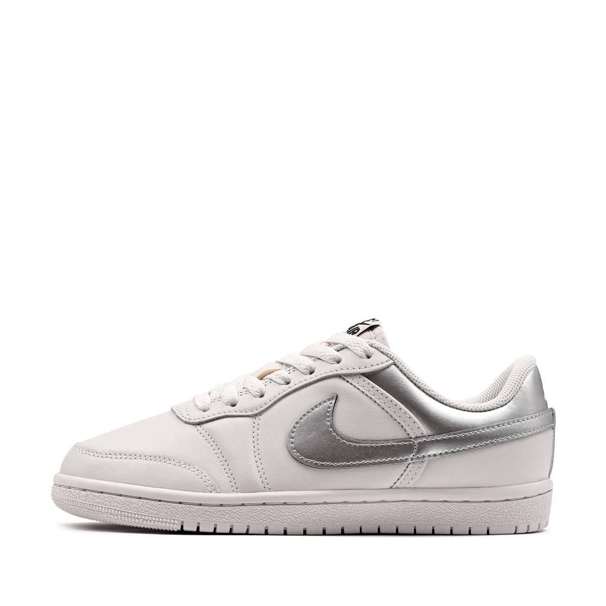 Nike Air Jordan Skyline Low Дамски кецове IQ6586-101