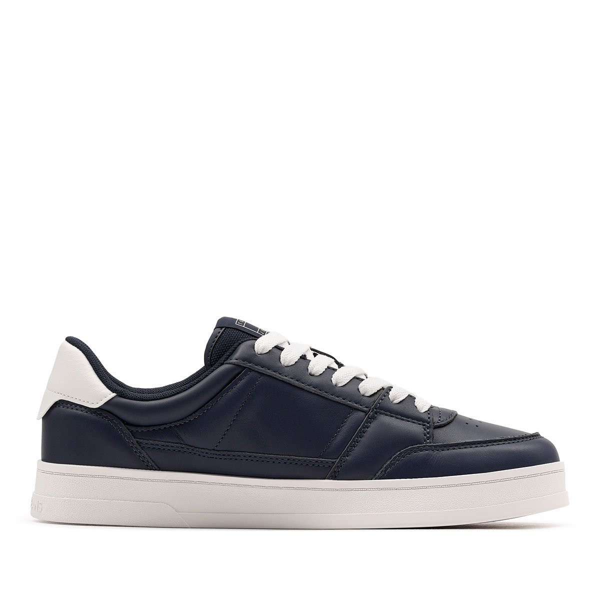 Tommy Hilfiger TJM The Greenwich New ESS Мъжки кецове EM0EM01574C1G