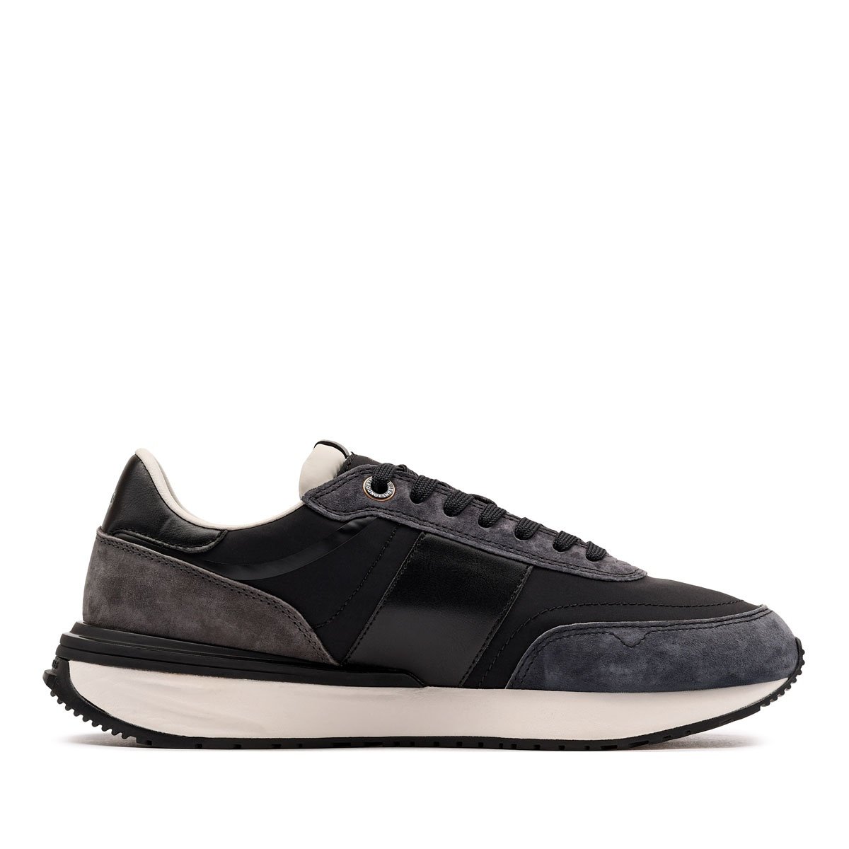 Мъжки спортни обувки Pepe Jeans Buster Serie PMS600008-999 Pepe Jeans Buster Serie Мъжки спортни обувки PMS600008-999