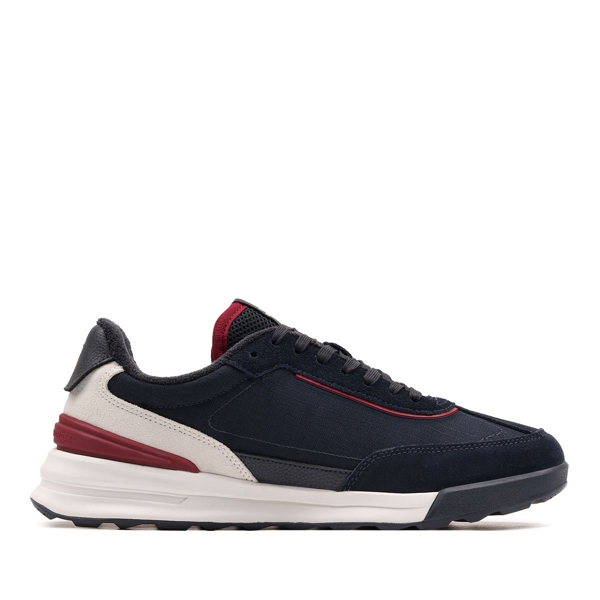 Мъжки спортни обувки Tommy Hilfiger Retro Runner Mix FM0FM05640DW5 Tommy Hilfiger Retro Runner Mix Мъжки спортни обувки FM0FM05640DW5