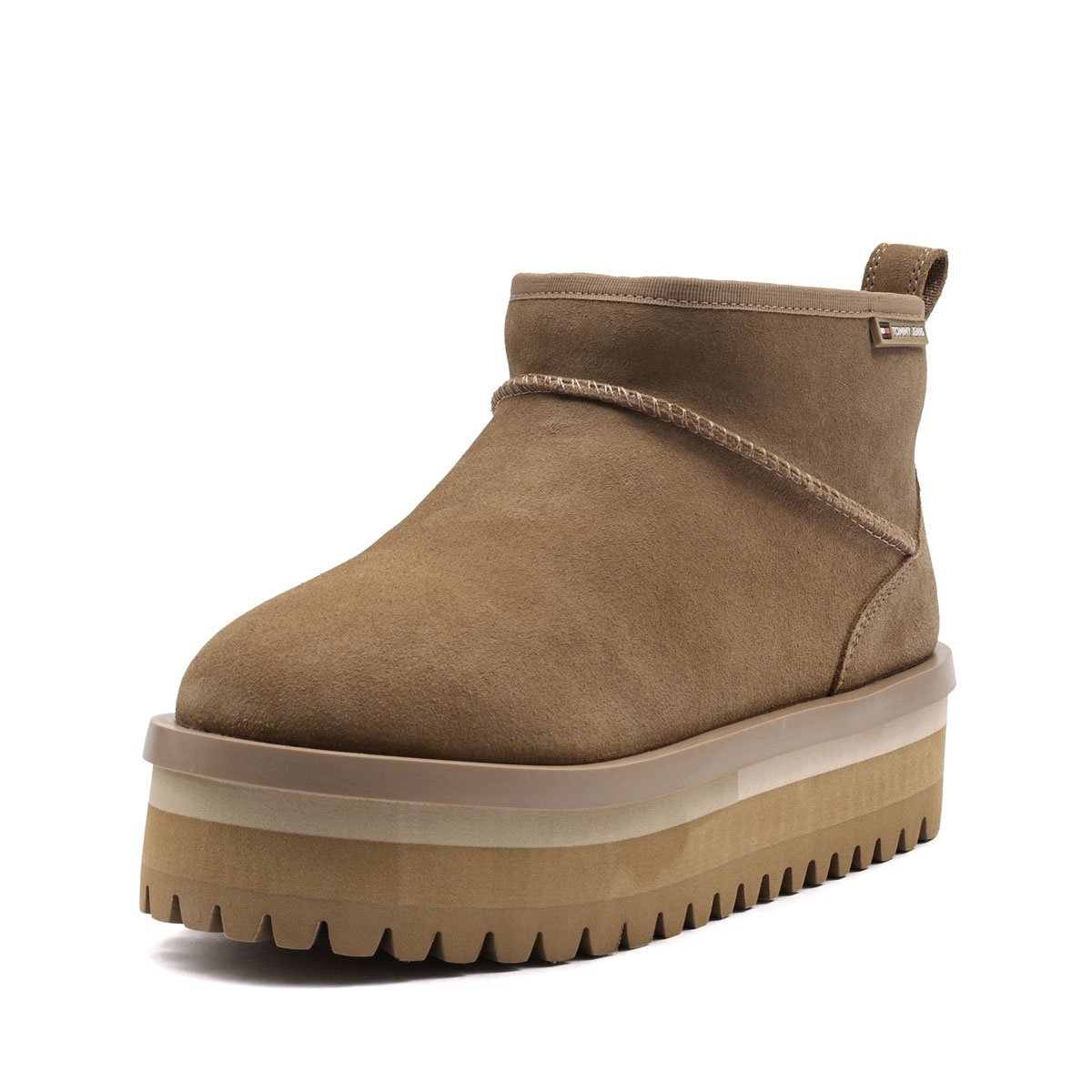 Дамски зимни обувки Tommy Hilfiger TJW Flatform Snow Boot Suede EN0EN02841RBH Tommy Hilfiger TJW Flatform Snow Boot Suede Дамски зимни обувки EN0EN02841RBH