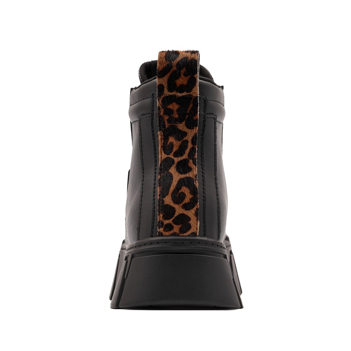 Дамски зимни обувки Tommy Hilfiger TJW Vulc Flatform Leopard EN0EN02858BDS Tommy Hilfiger TJW Vulc Flatform Leopard Дамски зимни обувки EN0EN02858BDS