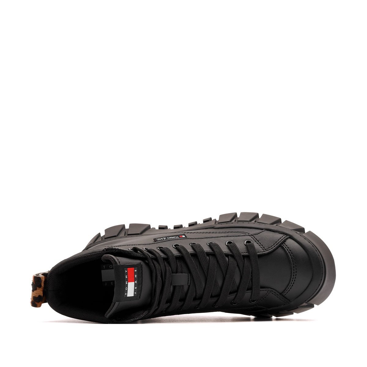 Дамски зимни обувки Tommy Hilfiger TJW Vulc Flatform Leopard EN0EN02858BDS Tommy Hilfiger TJW Vulc Flatform Leopard Дамски зимни обувки EN0EN02858BDS