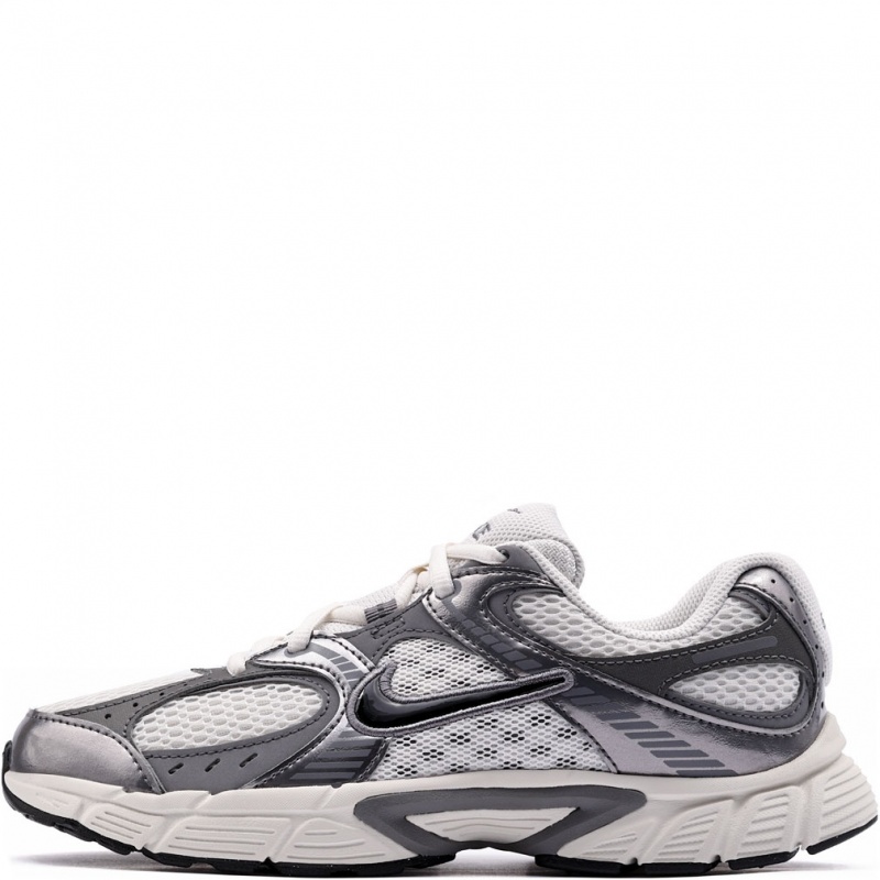 Nike V5 RNR Маратонки HQ6411-003