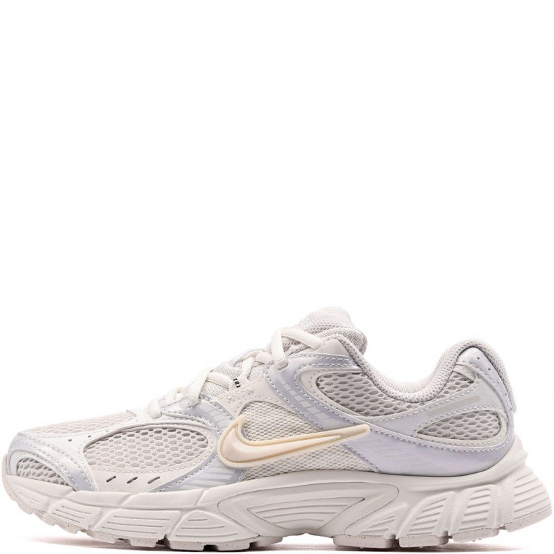Nike V5 RNR Дамски маратонки IQ0276-030